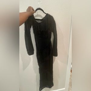 Very cute and simple but stylish dress. As seen on Lori Harvey during NYC FW!